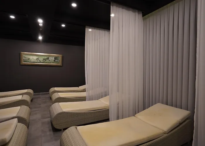 호텔 Mirada Del 5*